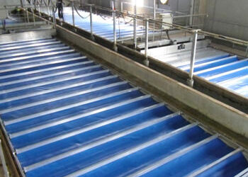 ¿Qué tipo de fuelle soporta mejor la humedad constante de una EDAR?